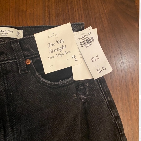 Brand new Abercrombie 90 ultra high rise vintage style jeans - Picture 4 of 7